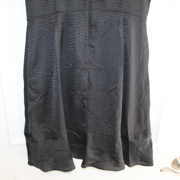 Nine West black snake print dress (women’s M) (NWT) - Picture 7 of 10